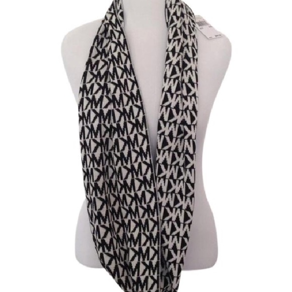 michael kors infinity scarf